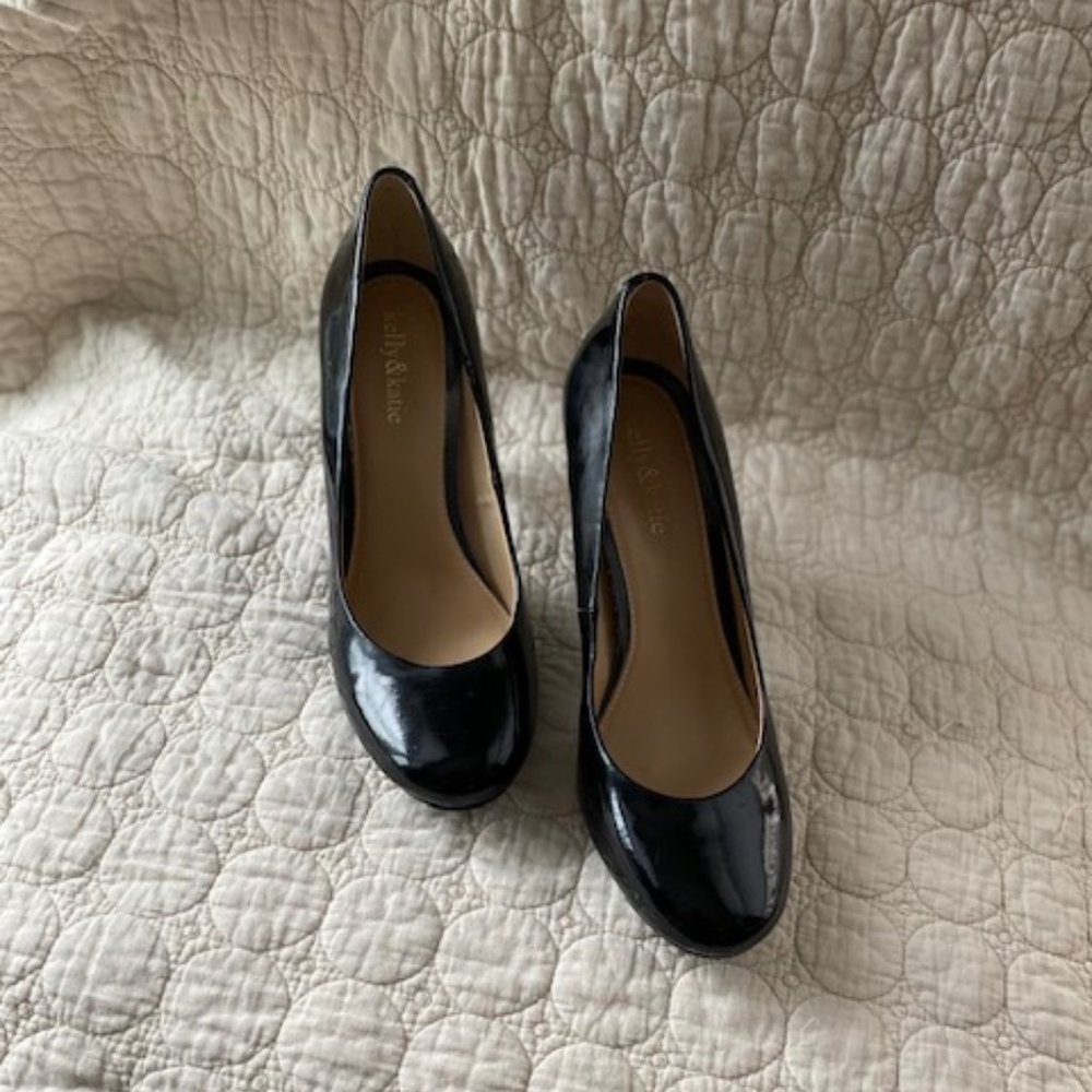 Kelly & Katie - Black Paten Leather Heels - Size 9 1/2" - 3 1/2" Heel